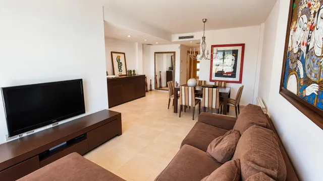 Ref- 08700 Salico presenta Adosado de 4 dormitorios con 80 m2 de terrazas y garaje en  Almazora centro — 6