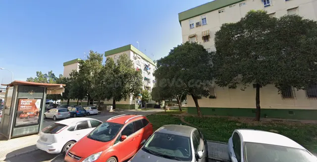 Venta piso en Sevilla — 3
