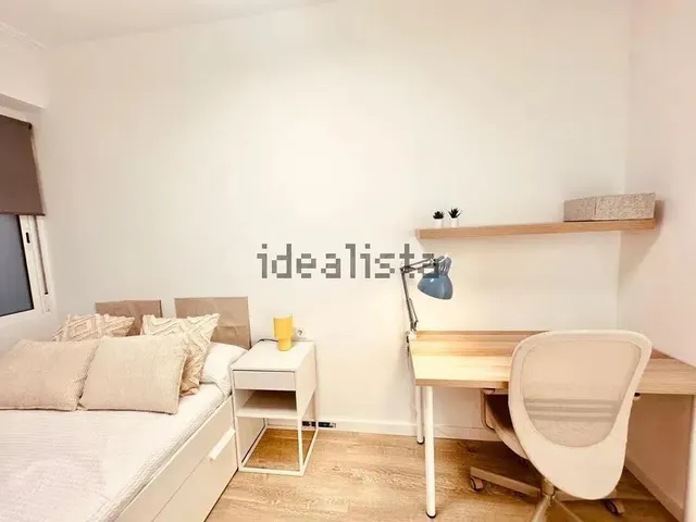 Alquiler de piso en Calle de Dalt de la Mar, 63 — 13