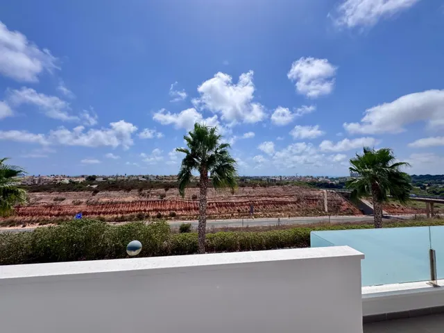 Casa 3 habitaciones 123m² en venta - Lomas de Cabo Roig — 34