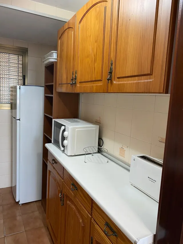 Encantador Apartamento Semireformado en Benidorm - ¡Tu Refugio Ideal! — 9