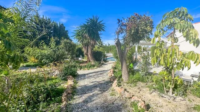 VILLA DE LUJO EN ALHAURÍN EL GRANDE. MÁLAGA — 48