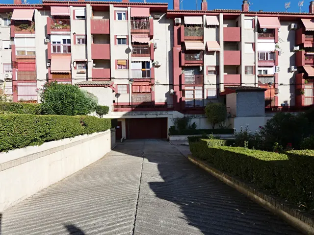 ¡tu nuevo hogar en Granada te está esperando! — 30