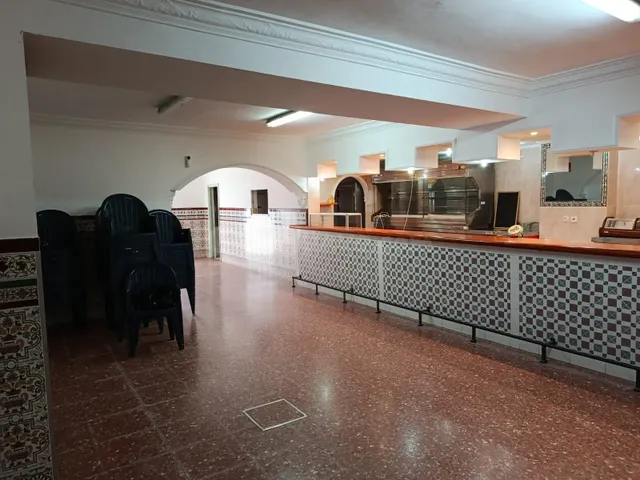 VIVIENDA CON GRAN POTENCIAL EN SEVILLA - foto 2