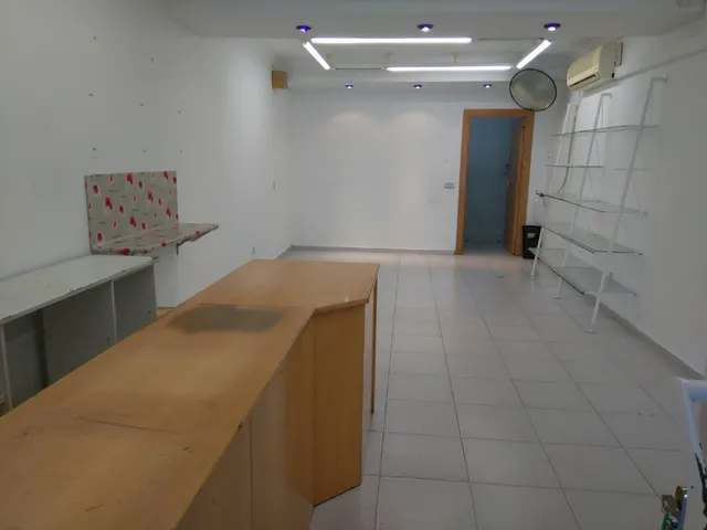 Local comercial en Estella — 2