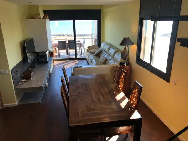ATICO DUPLEX CON VISTAS AL MAR — 49