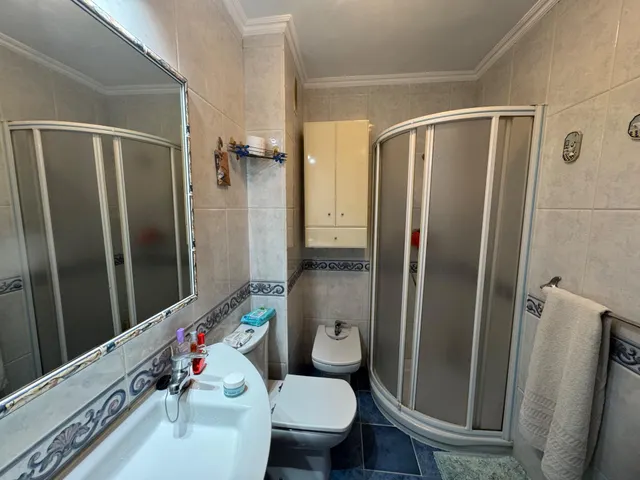 PISO EN JAIME 1 CON 3 DORMITORIOS — 25