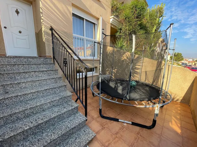 Vive la costa en Calabardina: adosado con piscina, terraza y garaje — 13