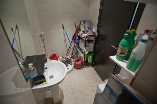 Pub en pleno funcionamiento en venta en Quintanar del Rey. — 32