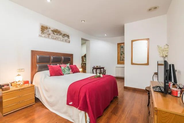 Chalet independiente de lujo en suelo urbanizable — 24