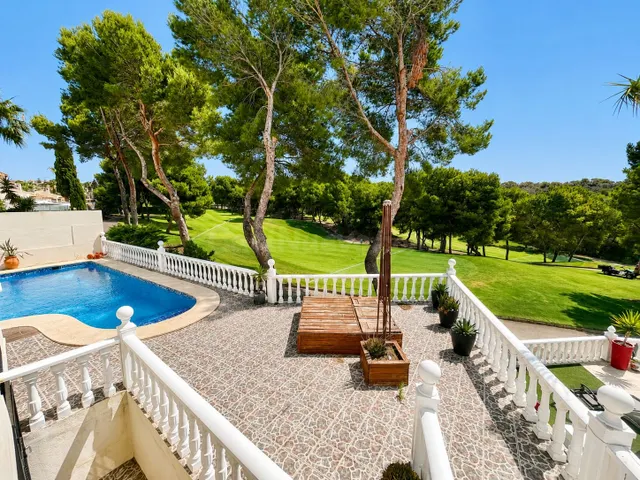 Villa 5 habitaciones en venta - Las Ramblas — 4