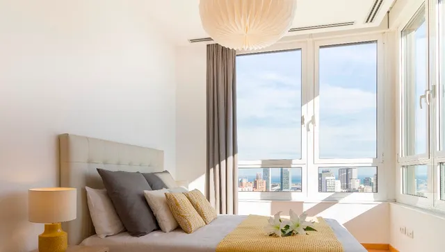 ATICO REFORMADO CON VISTA AL MAR — 28