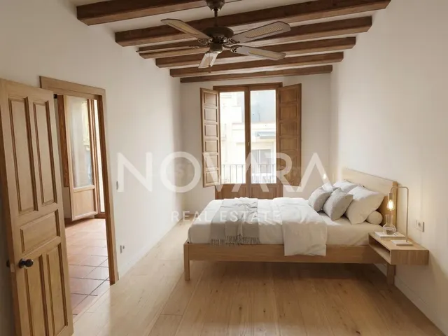 Ático Exclusivo a REFORMAR con Terraza Privada de 51 m2 junt - foto 3