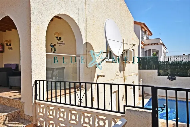 CHALET INDEPENDIENTE CON PISCINA PRIVADA EN BOLNUEVO - foto 2