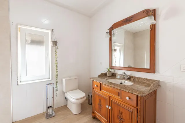 Casa en esquina en venta en Las Gabias — 36