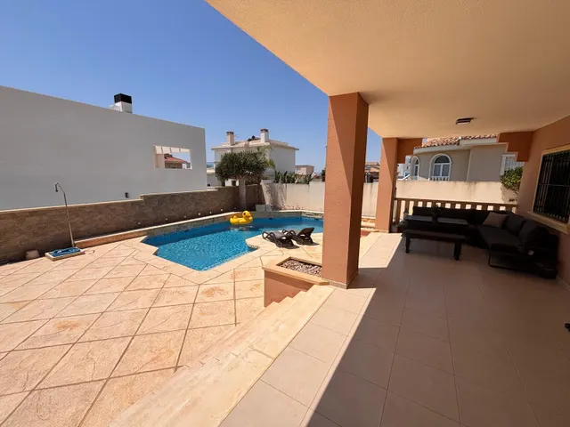 Villa 4 habitaciones 175m² en venta - Doña Pepa — 21