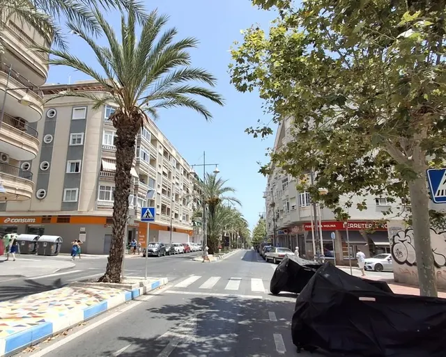 Apartamento 1 habitación 54m² en venta - Estacion de autobuses — 26
