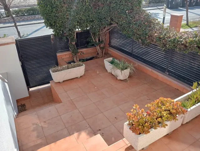 PRECIOSO PISO PLANTA BAJA EN PRIMERA LINEA DE MAR DE SEGUR DE CALAFELL — 4