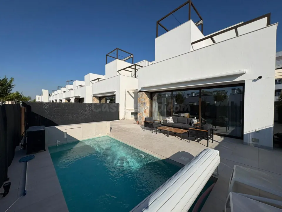 Villa 4 habitaciones 172m² en venta - Dolores de Pacheco-Santa Rosalía