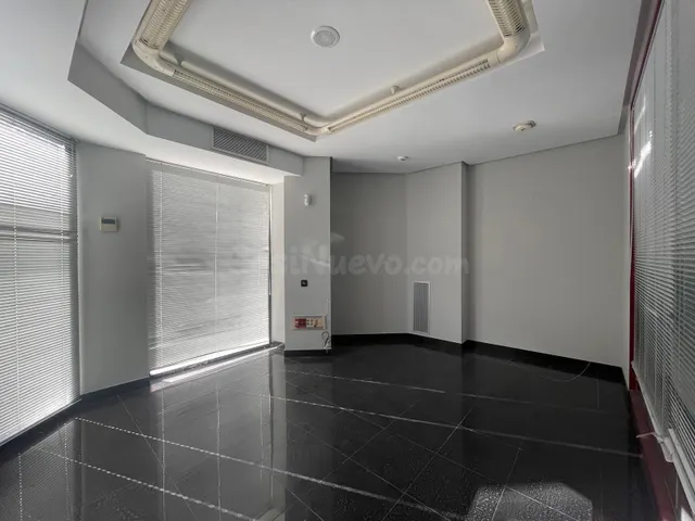LOCAL COMERCIAL EN VILA-REAL - foto 3