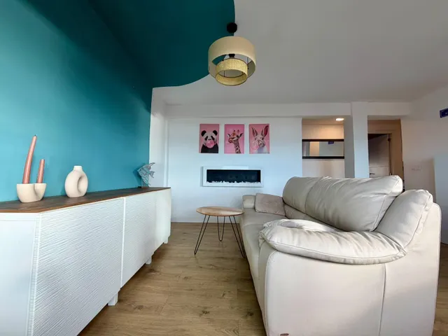 Piso reformado con espectaculares vistas a la bahía de Santander — 11
