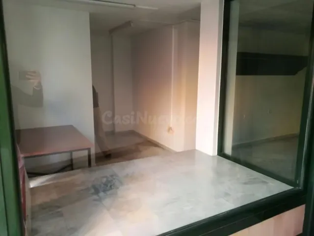 Local comercial 80m² en alquiler - Céntrica — 3