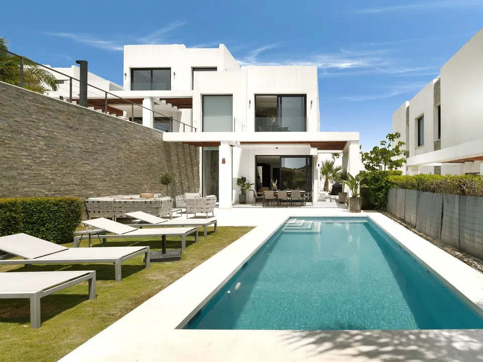 Adosado 5 habitaciones 305m² en venta - Marbella