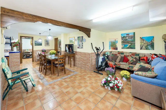 VIVIENDA PAREADA EN MONTELUZ — 42