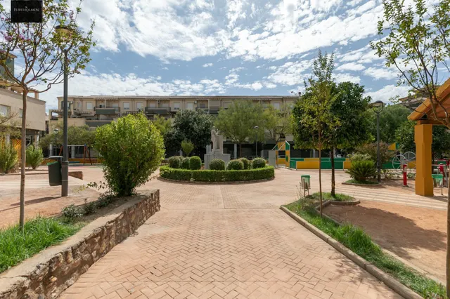 Oportunidad en Atarfe, local de origen de 222m2 — 12