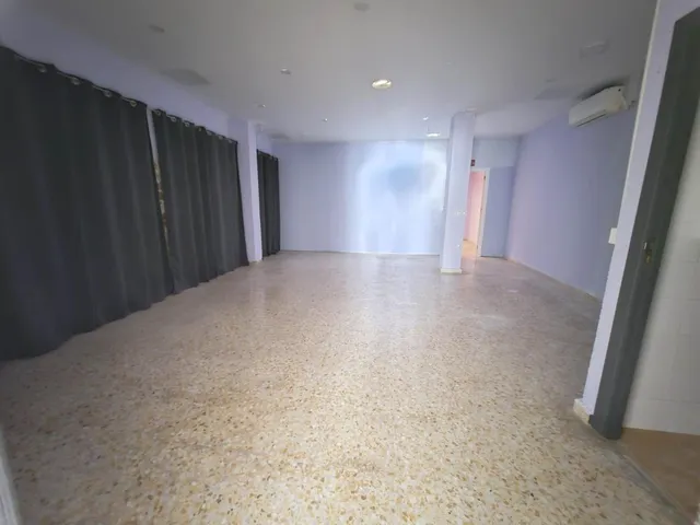 SE VENDE PLANTA BAJA EN CALLE PLÀ DE L´ARC — 9