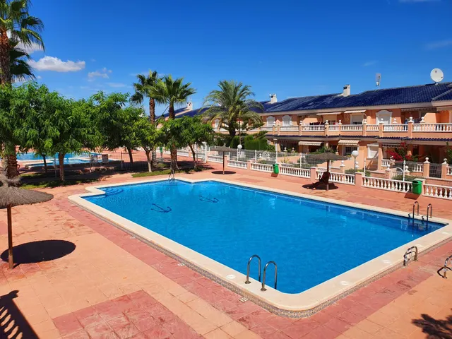 Urb. Mediterraneo - Bungalow con piscina y parking , cerca del mar, frente al parque  Natural Clot de Galvany — 34