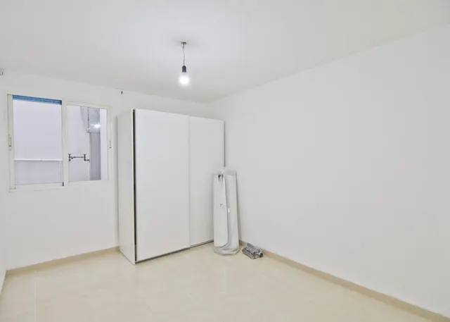 PISO EN EL CENTRO — 12