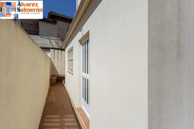 Chalet Exclusivo en Camino Bajo de Huétor — 32