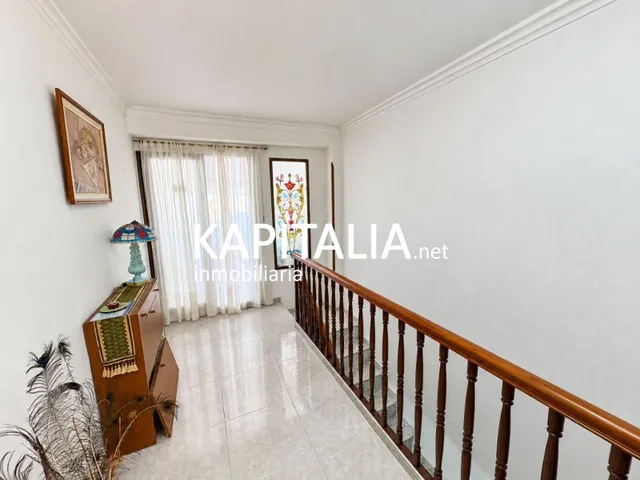 ESTUPENDA CASA ADOSADA CON GARAJE PRIVADO A LA VENTA EN ENGUERA — 16