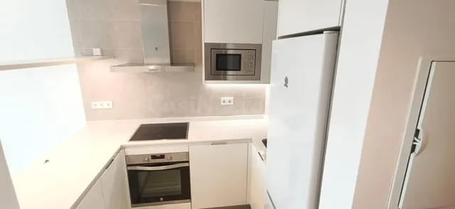 Dúplex en alquiler en Génova. - foto 4