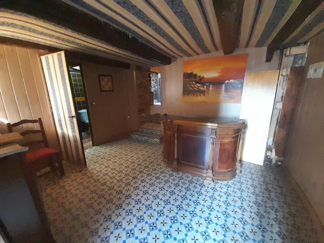 CASA ESTILO RUSTICO CON JARDIN EN CANEDO. EL BIERZO — 7