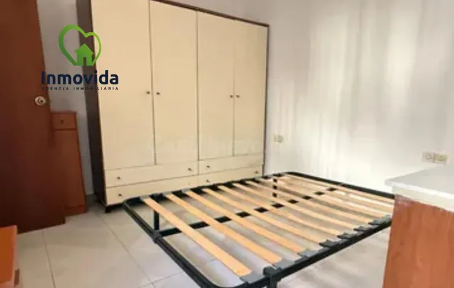 Encantador Apartamento Reformado en el Corazón del Casco Antiguo de Córdoba — 3