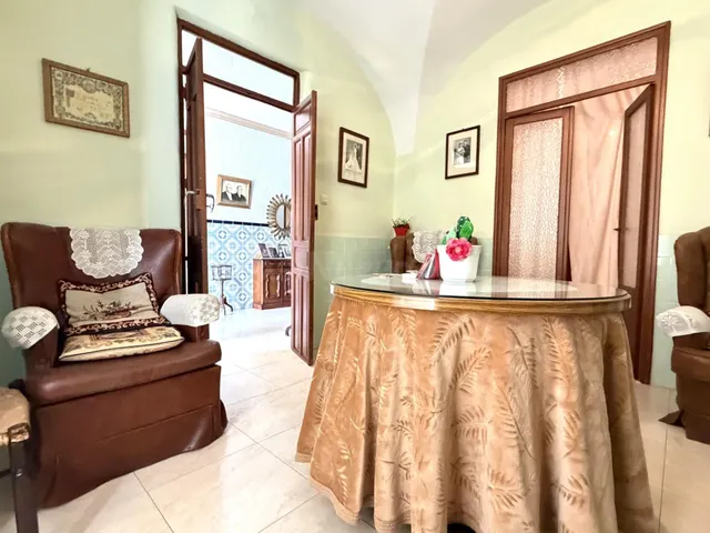 CASA EN VENTA DE ESQUINA EN LA CORONADA - foto 5