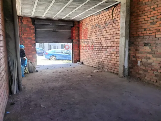 Local de obra en mariñamansa. — 6