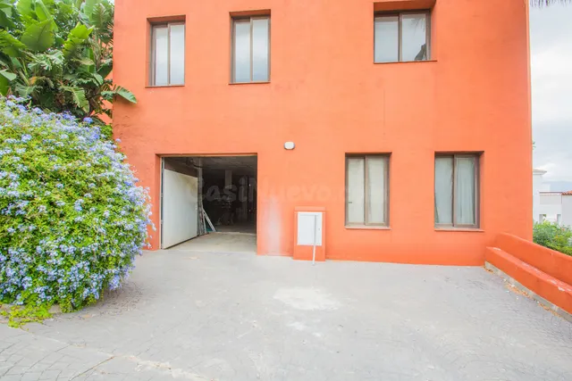Local comercial 660m² en venta - Marbella - foto 5