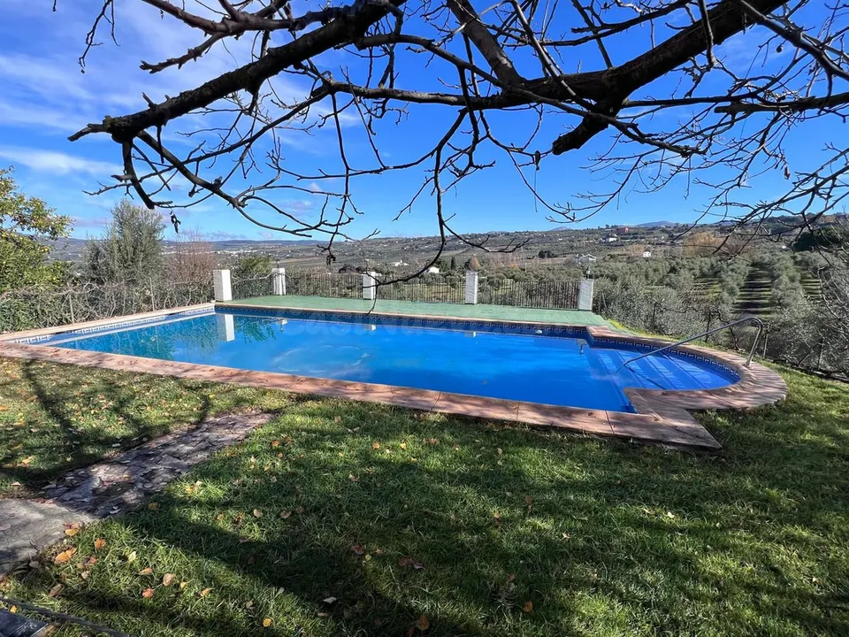 Finca rústica 6 habitaciones 200m² en venta - Centro