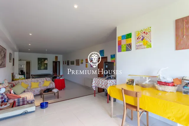 Exclusiva casa con jardín, piscina y espectaculares vistas al mar en Sant Andreu de Llavaneres — 43