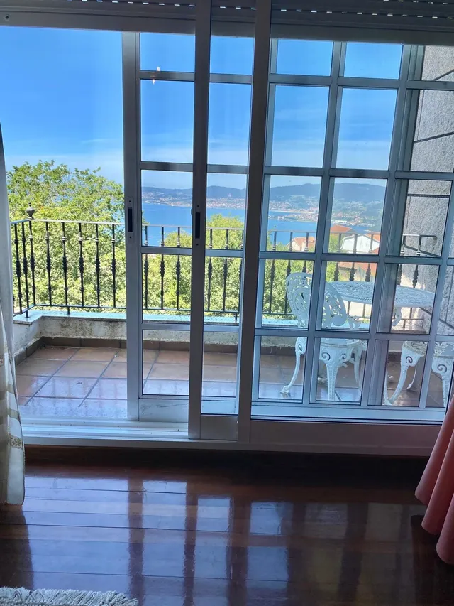 Chalet en Redondela con jardín y piscina — 36