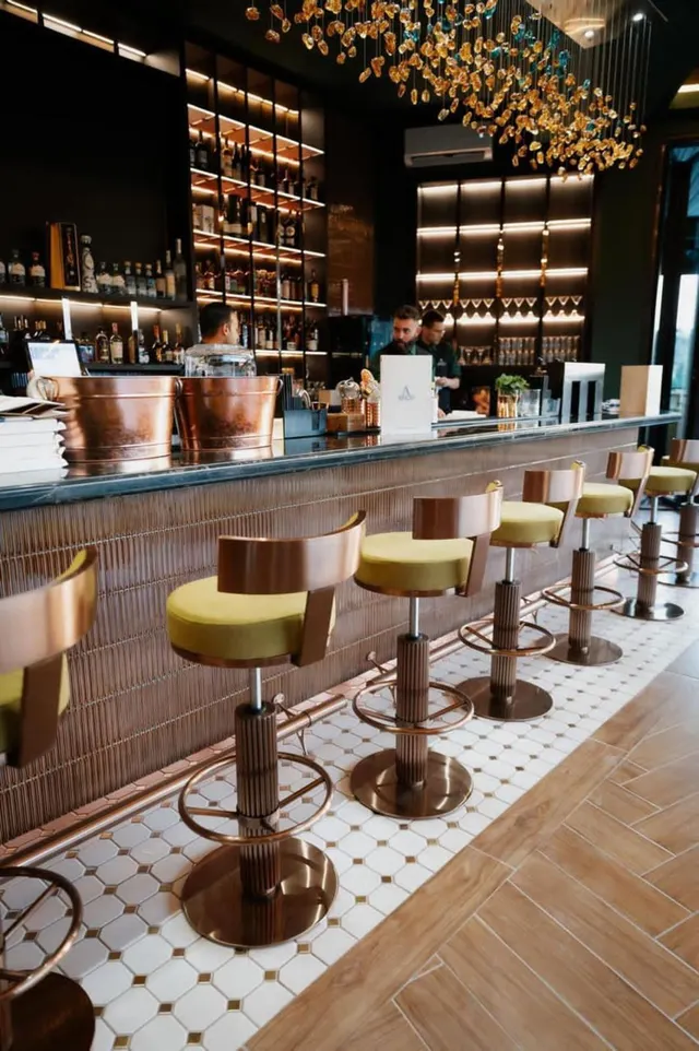 Restaurante 220m² en venta - Marbella — 10