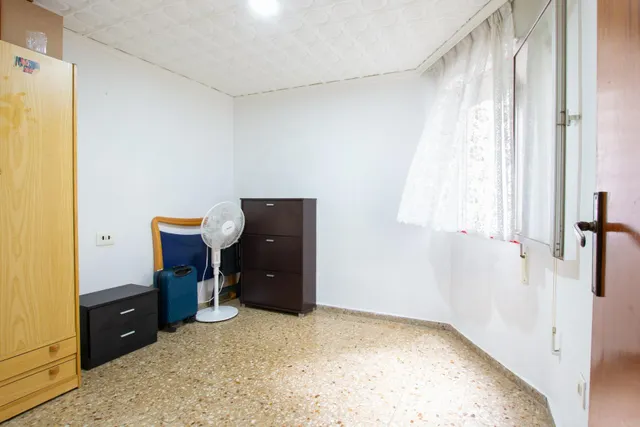¡amplia vivienda en pleno centro de Algemesí con garaje! — 12