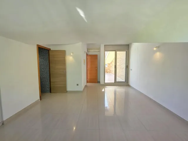 CASA CON JARDIN DE 4 habitaciones EN BARENYS — 34