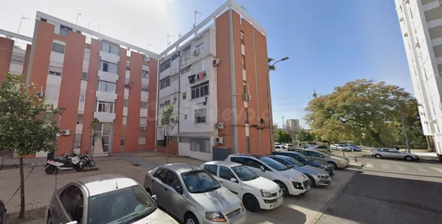 Venta piso en Sevilla — 2