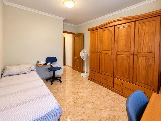 AMPLIO PISO REFORMADO DE 4 habitaciones CON BALCÓN Y ASCENSOR EN PICASSENT — 14