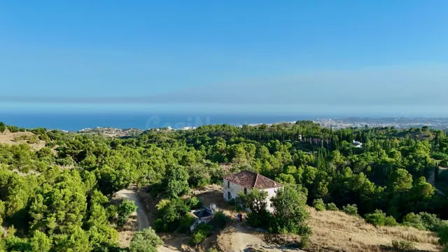 Suelo urbanizable en Mijas con planeamiento aprobado para 14