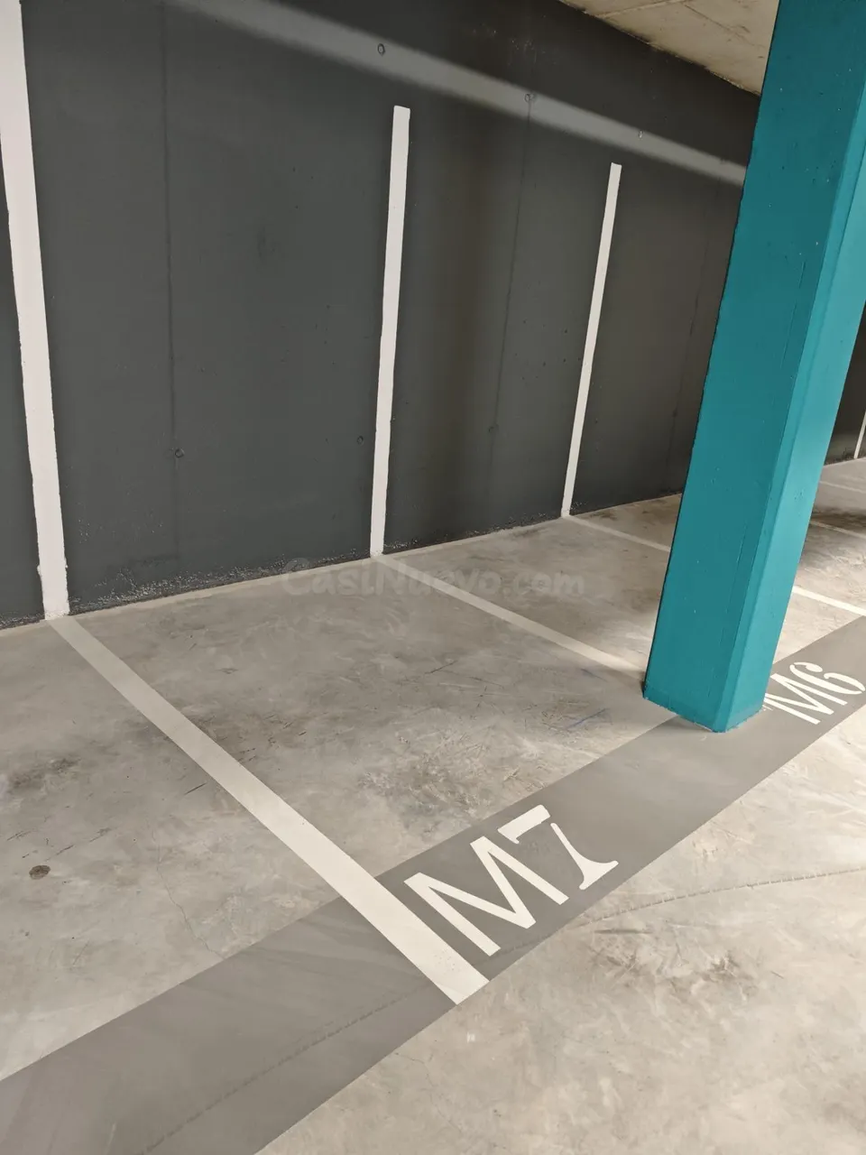 PLAZA DE PARKING MOTO ZONA CENTRO